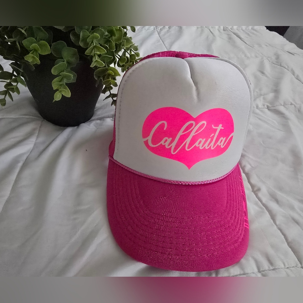 Fuscia "Callaita# Puertorrican Hat PR